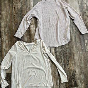American Eagle long sleeves